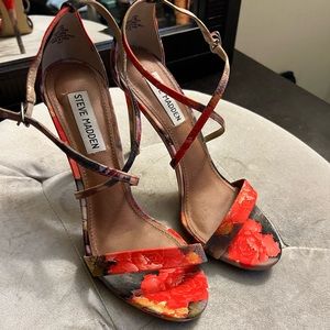 Steve Madden floral heels